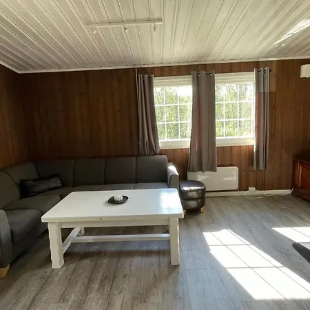 Stor I Olderfjord 3*